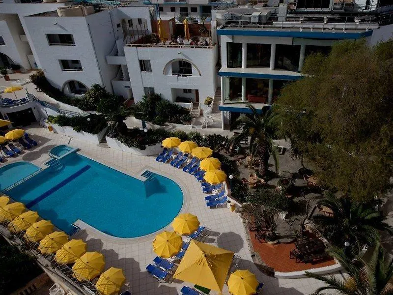 Club Salina Wharf Aparthotel Qawra