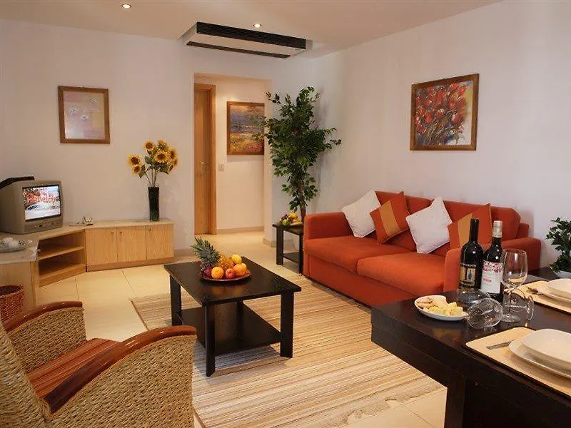 Club Salina Wharf Aparthotel Qawra