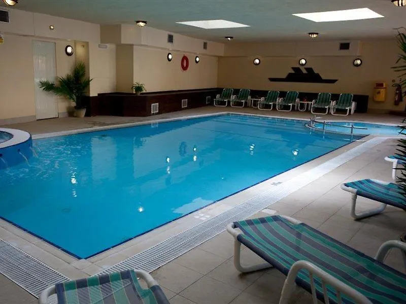Club Salina Wharf Aparthotel Qawra 4*,