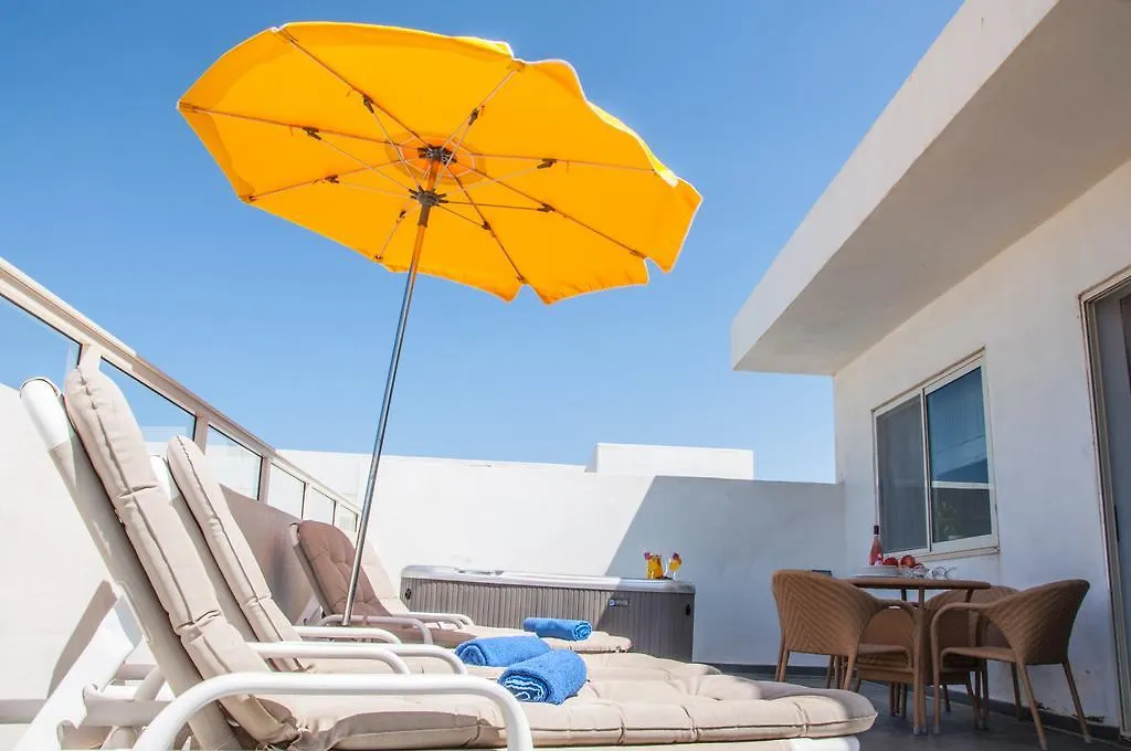 Club Salina Wharf Aparthotel Qawra