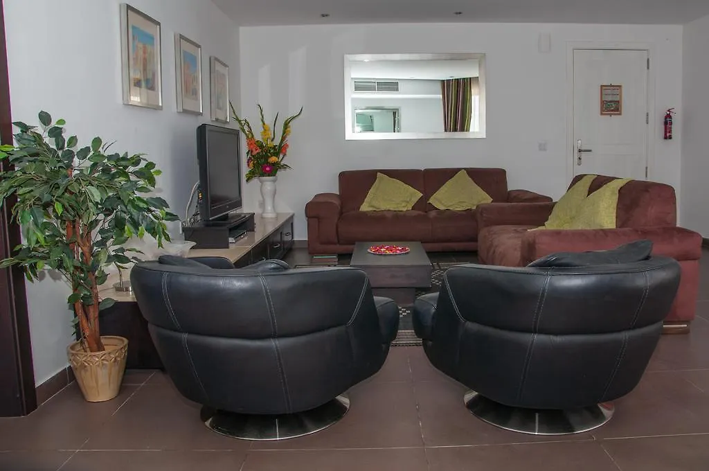Club Salina Wharf Aparthotel Qawra 4*,