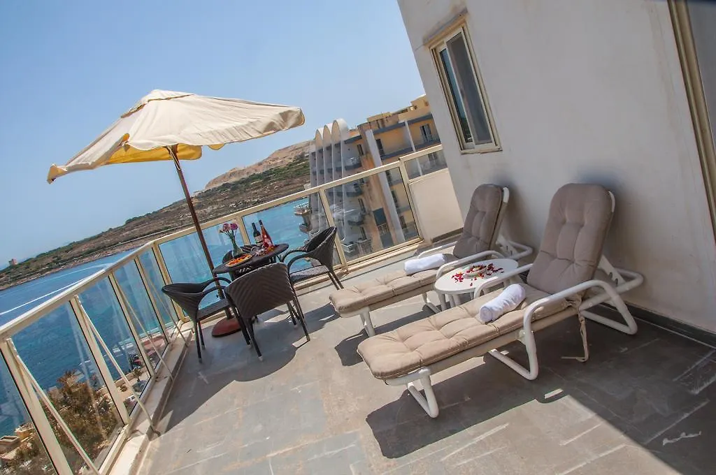 Club Salina Wharf Aparthotel Qawra