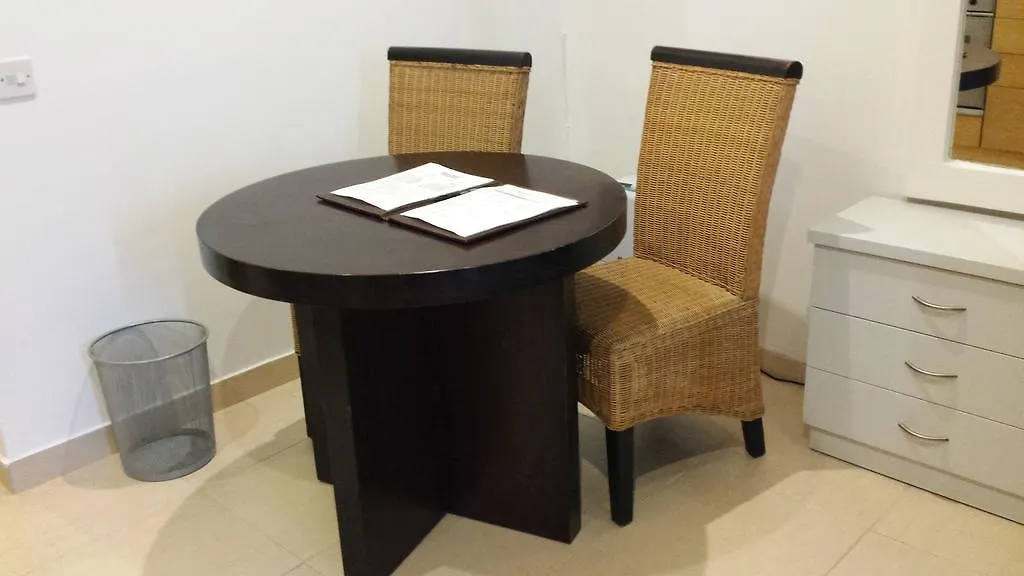 Club Salina Wharf Aparthotel Qawra