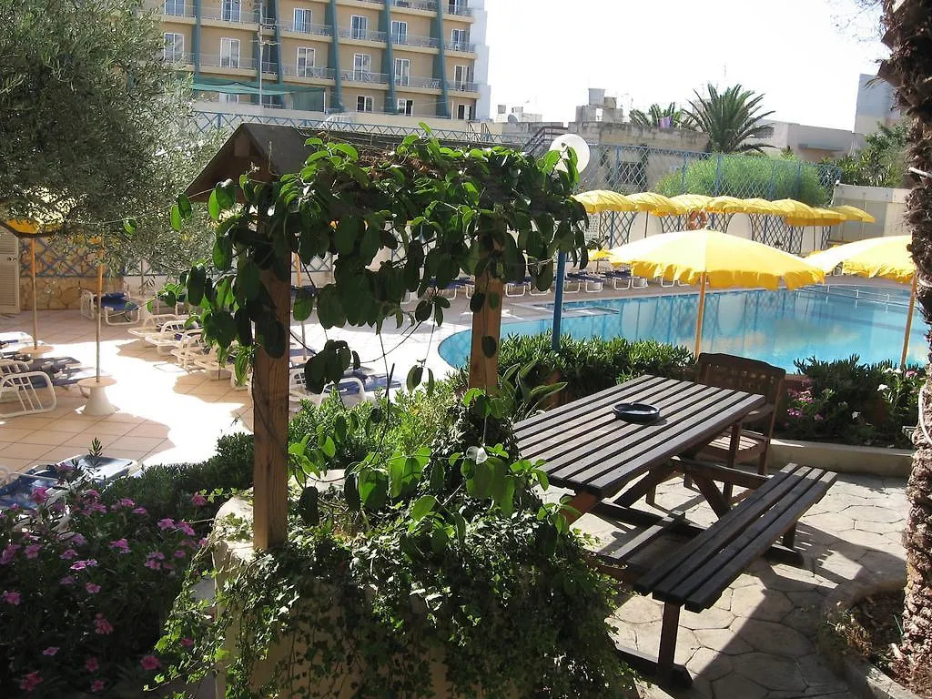 Club Salina Wharf Aparthotel Qawra Malta
