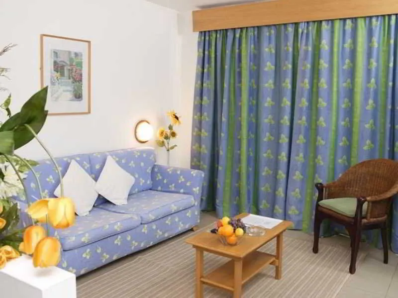 Club Salina Wharf Aparthotel Qawra Malta