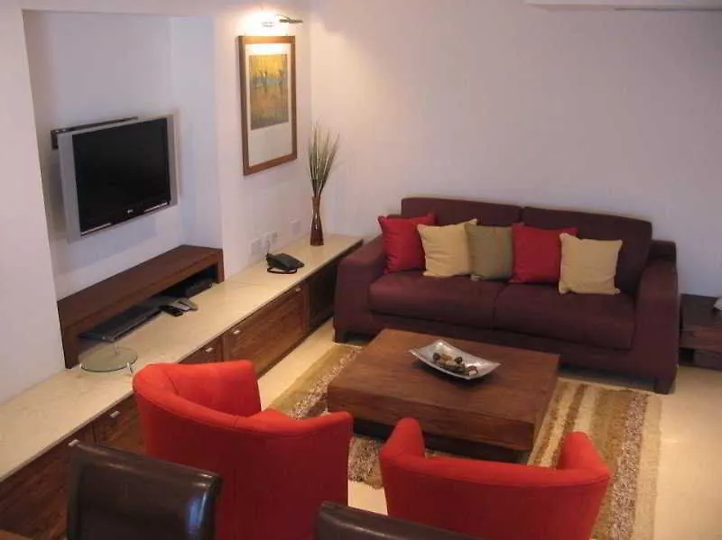 Club Salina Wharf Aparthotel Qawra
